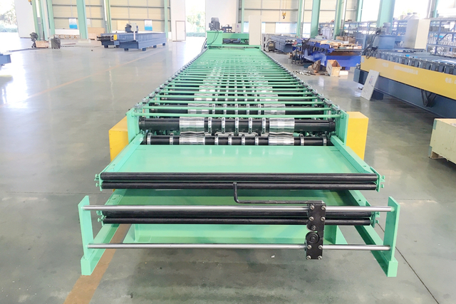 YX19-79-1032/25-144-1008 Double Layer Roofing Sheet Machine